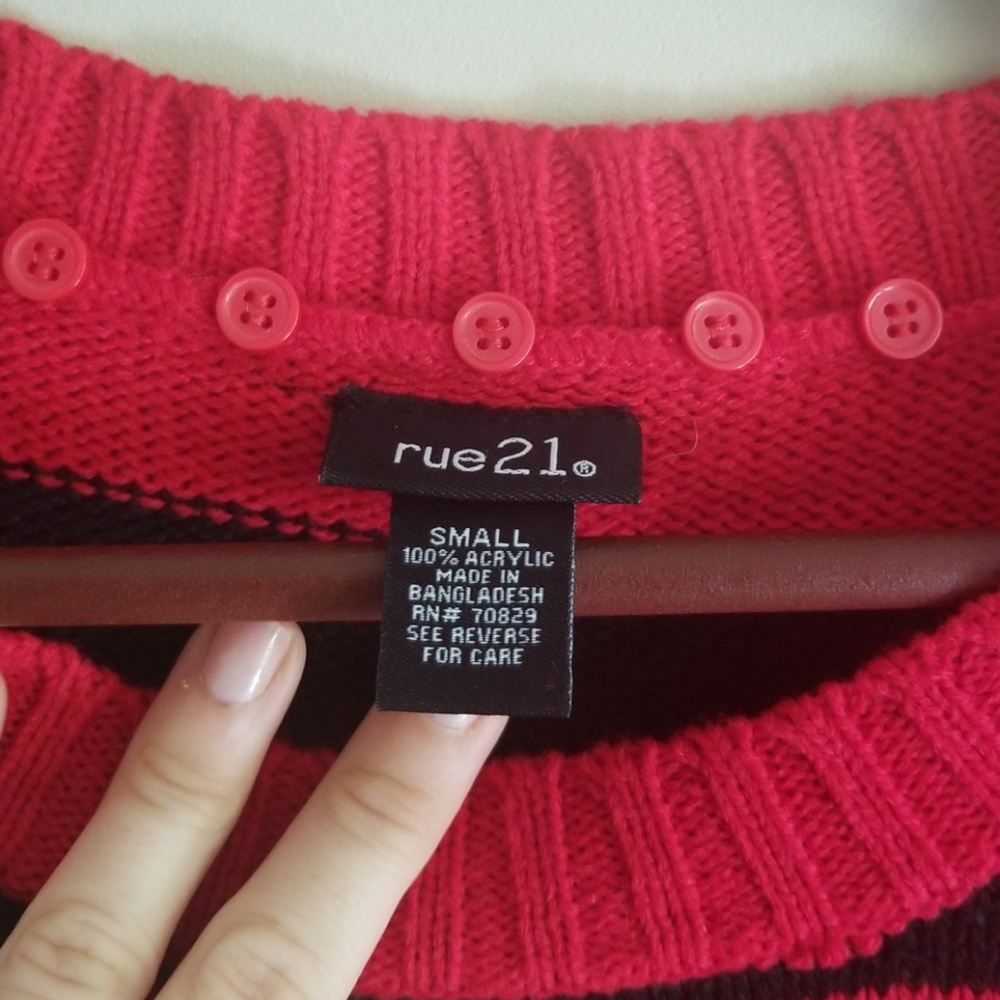 Rue 21 sweater - Picture 2 of 3